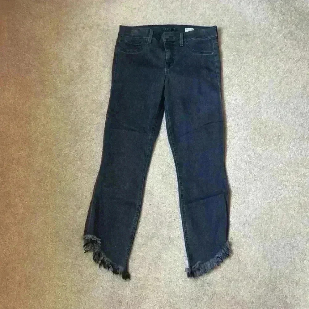 Anthropologie level 99 mid rise Liza black skinny jeans in size 28